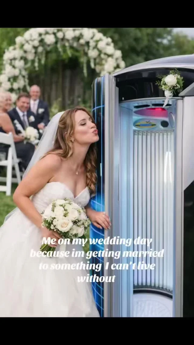 Follow us now on all socials, to find the latest offers and promotions DreamTan